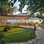 Lemon Garden Boutique Hotel 3*