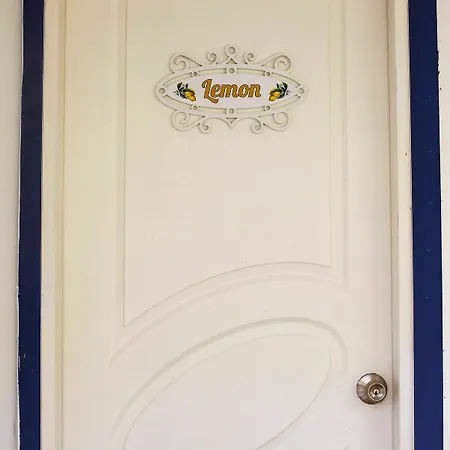 Ξενοδοχείο Lemon Garden Boutique *