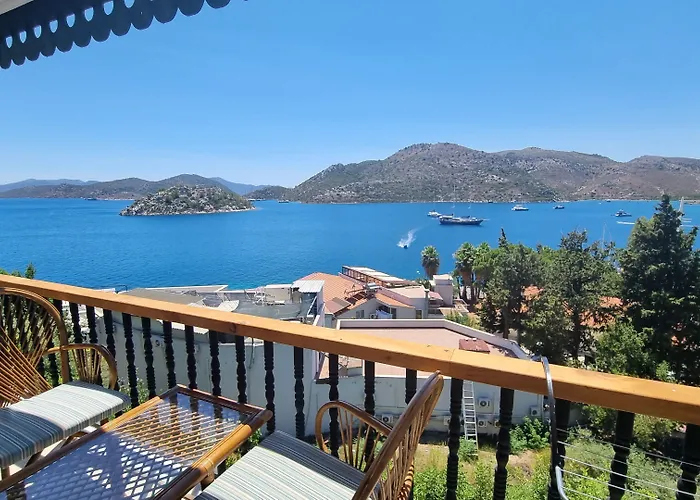 Lemon Garden Boutique Otel 3*
