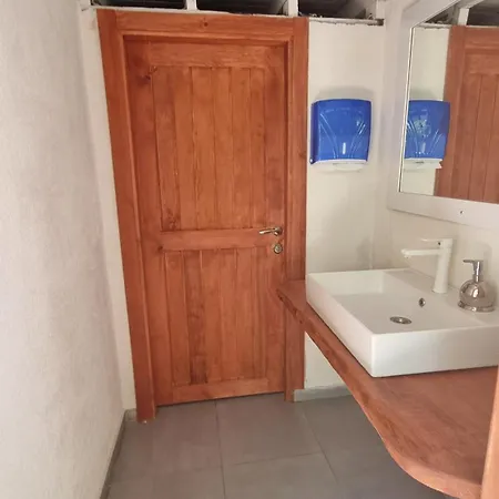 Lemon Garden Boutique 3* בוזבורון