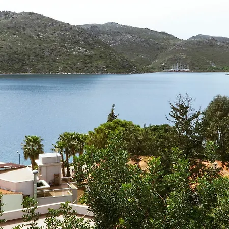 Lemon Garden Boutique 酒店 3*